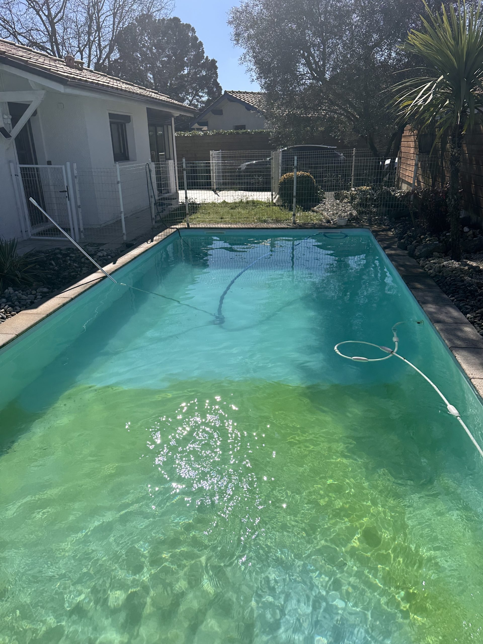 Rattrapage d'eau verte piscine en gironde